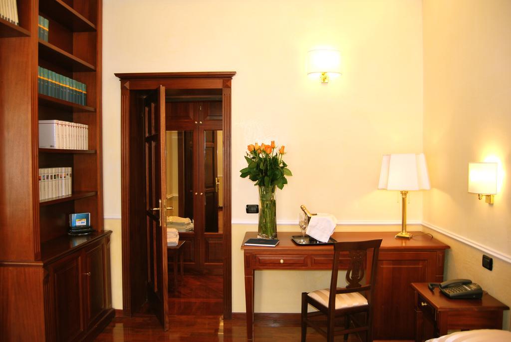 רומא Luxury Ludovisi Rooms מראה חיצוני תמונה