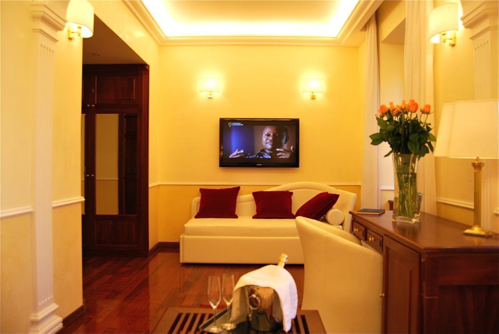 רומא Ludovisi Luxury Rooms מראה חיצוני תמונה