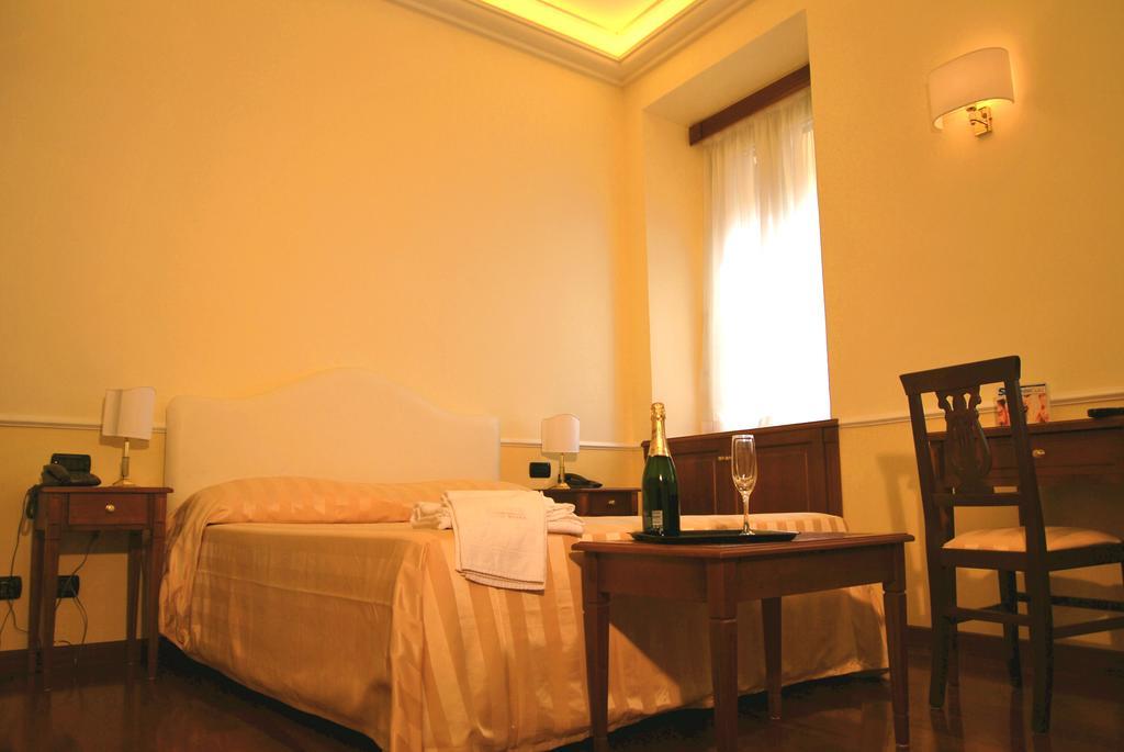רומא Luxury Ludovisi Rooms מראה חיצוני תמונה